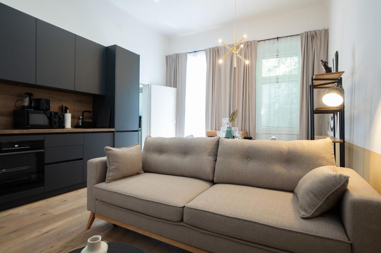 46 M2 Central Bright Apartment With A Balcony Wien Exterior foto